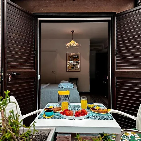 לינה וארוחת בוקר Casa Contessa